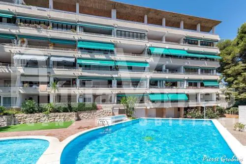 BBQ - POOL - Costa Apartments