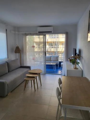 Beautiful apartment with swimming-pool