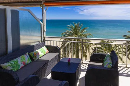 CORONA Apartment