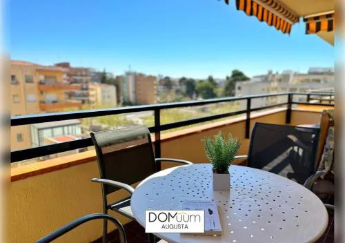 DOMuum Holidays - AUGUSTA Family Home