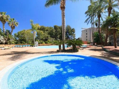 FESTIVAL VILLAGE 2 y PISCINAS