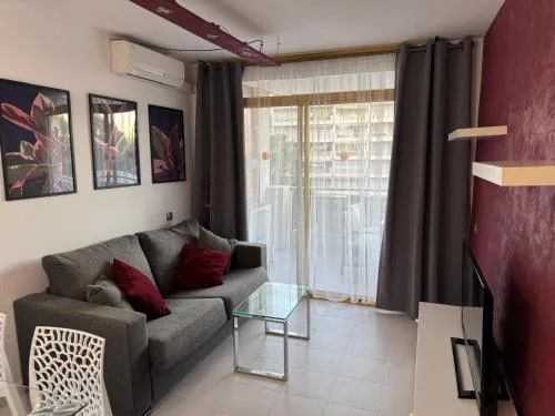 La Caravella - Pool apartment near beach in Salou