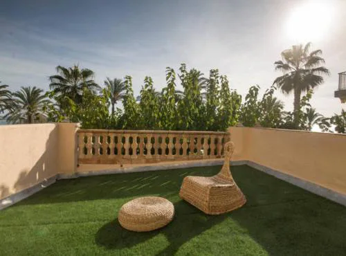 Salou 2 · House2 garden in front of the beach - Ferrari Land