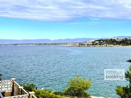 Sun Beach El Mirador, frontal al mar