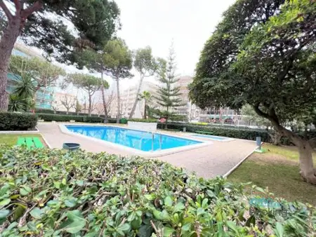 Sun Beach Gisamar