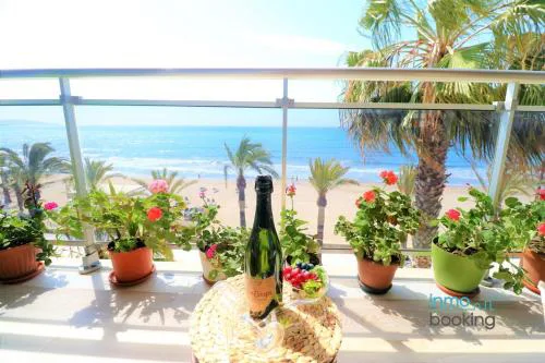 Sun Beach Morsa, con vistas frontales al Mar