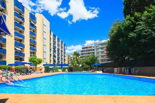 UHC Alborán Apartments