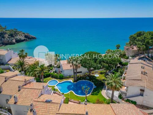 UHC CasasBlancas Family Complex