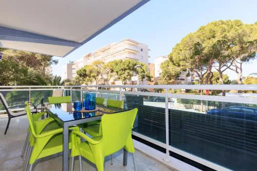 UHC LA CUMBRE APARTMENTS