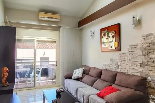 Fee4Me Comfortable flat near the sea