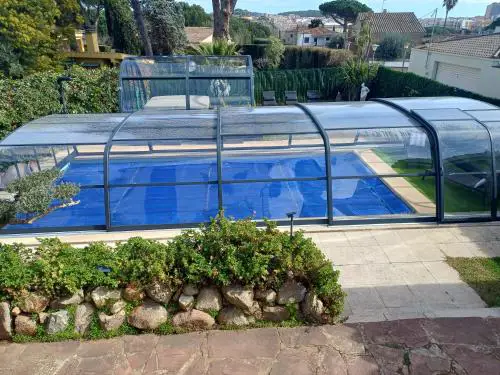 Encantadora villa con piscina climatizada marzo 2026