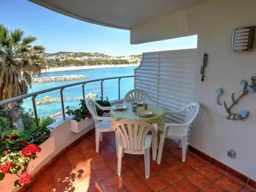 Apartamento 2-3 pers. frente al mar en Sant Feliu de Guíxols - ES-298-1