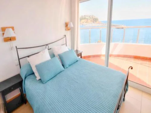 Apartamento con terraza para 6 pax en Sant Feliu de Guíxols - ES-298-18