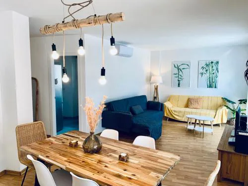 Hauzify I Apartament Fortuny