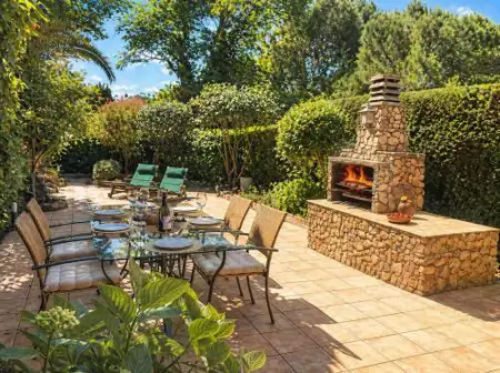 S'AGARÓ SEA HOUSE-GARDEN-BARBACUE-8 PAX-SEA VIEW