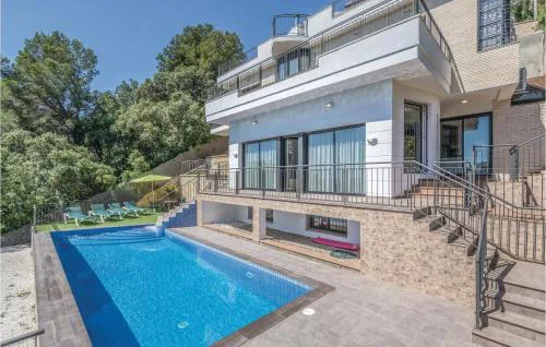 Nice Home In Santa Susanna With Kitchen