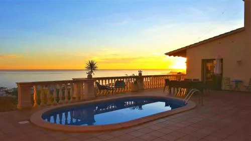 Ashram Villa Sunshine