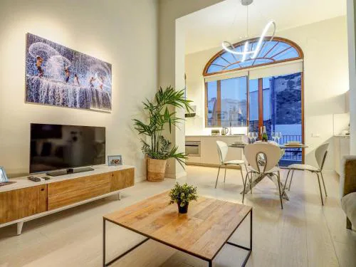En Vogue by Hello Homes Sitges