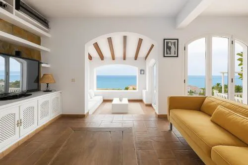 Exclusive Villa with Private Pool in Sitges