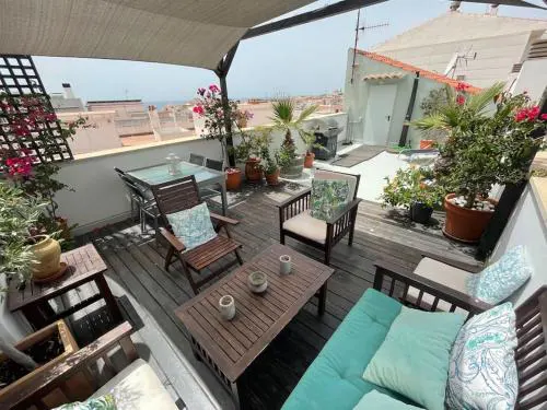 Preciosa casa en el centro con terraza y patio