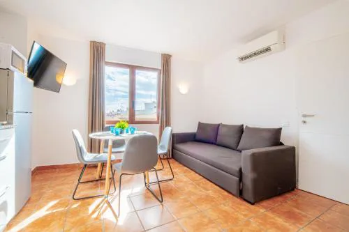 Apartamento 23 en la muralla romana junto a la Catedral