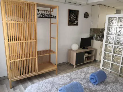 Jules et Jim Apartment