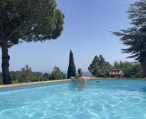 Masia Catalana SolSenyor by El Secret de la Conca