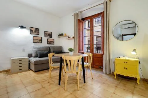 OLD TOWN GOTHIC ARCH Apartment