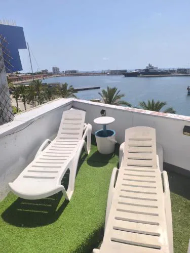 Port PENTHOUSE
