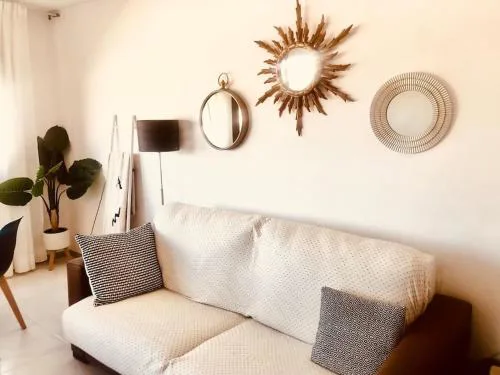 Apartamento con WIFI y piscina cerca del mar