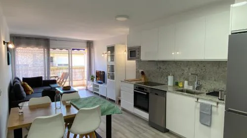 2 bedroom apartment with pool in L'Estartit