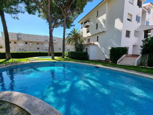 Apartamento a 300 m de la playa con piscina comunitaria en L'Escala - HISP-236-150