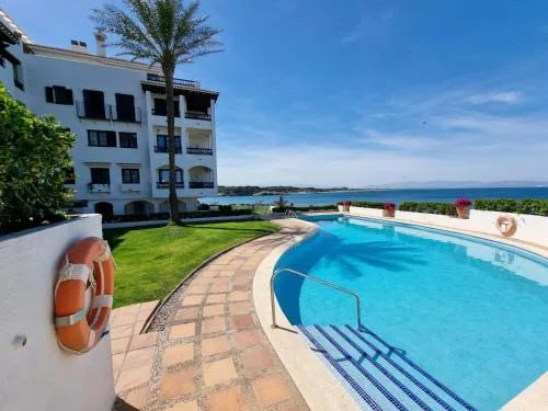 Apartamento acogedor con terraza privada y piscina comunitaria en L'Escala - HISP-236-108