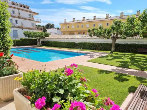 Apartamento en L'Escala con terraza y piscina, cerca de la playa - HISP-236-97