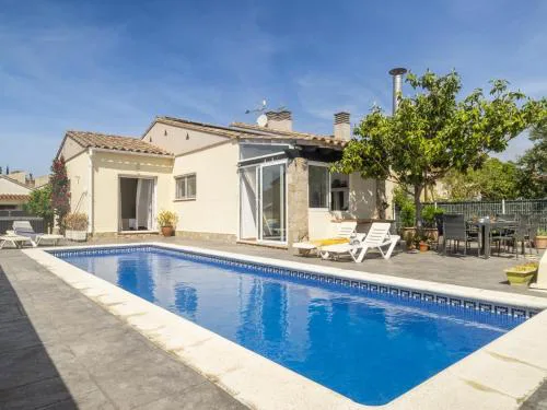 Casa adosada con piscina privada y Wi-Fi - ES-325-40