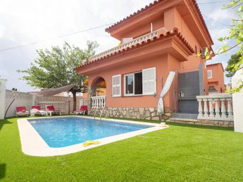 Casa Familiar a 250m Playa, Piscina Privada, Aire Acond., WiFi - ES-325-21