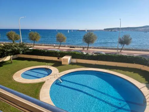 Hermoso apartamento de 2 habitaciones con terraza cerca de la playa - HISP-236-148