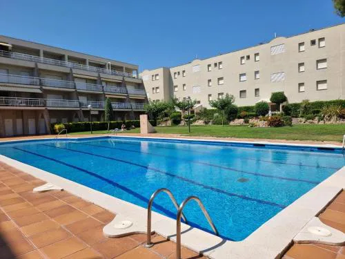 Luminoso apartamento de 2 dormitorios cerca de la playa de Riells - HISP-236-197