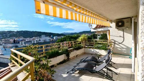 EVH108 Apartamento con gran terraza