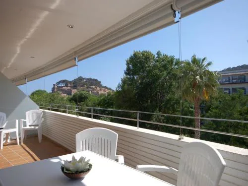 Lets Holidays EXCELLENT APARTMENT NEXT BEACH