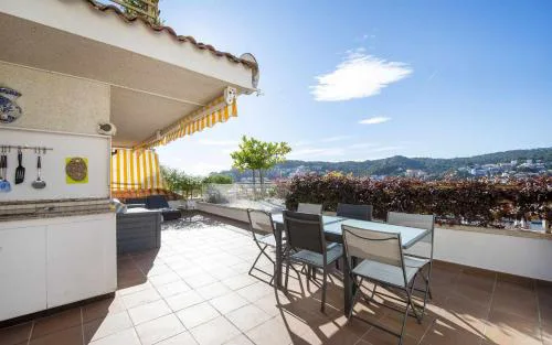 Terrassa 1 – Gran Terraza, Vistas y Parking