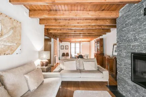 Casa Salient by Totiaran