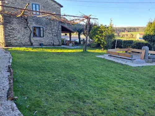 Rural Milia Arzúa - Transporte gratuíto desde la ciudad o conexión directa a pie desde el Camino