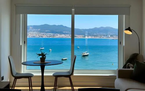 Holibai, Meiga, Apto moderno, vistas al mar y playa cerca, Baiona