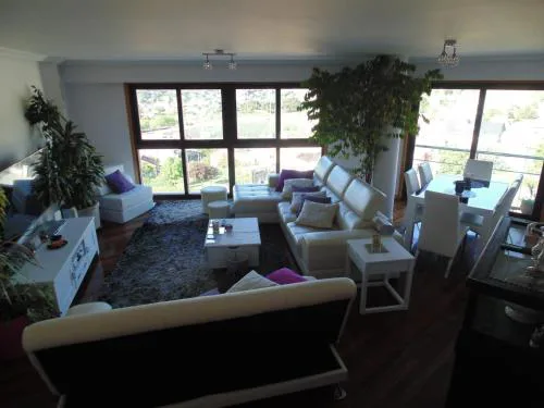 Duplex grandes cristaleras impresionantes vistas