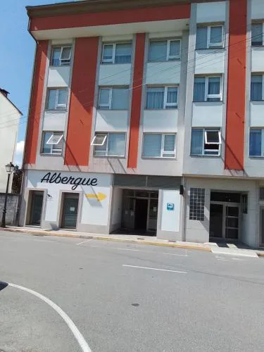 Hostel & Rooms O Albergue da Meiga