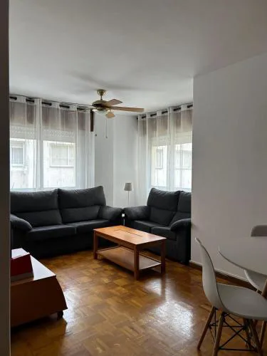 Apartment in Pontevedra's downtown Beach and Golf