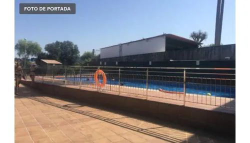 Petit con piscina