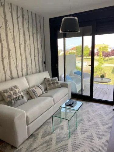 Precioso apartamento con terraza y piscina en Portonovo-Sanxenxo