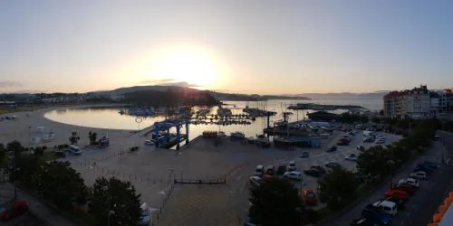 ÁTICO SANXENXO CON TERRAZAS Y VISTAS AL MAR
